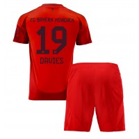 Camisa de time de futebol Bayern Munich Alphonso Davies #19 Replicas 1º Equipamento Infantil 2024-25 Manga Curta (+ Calças curtas)